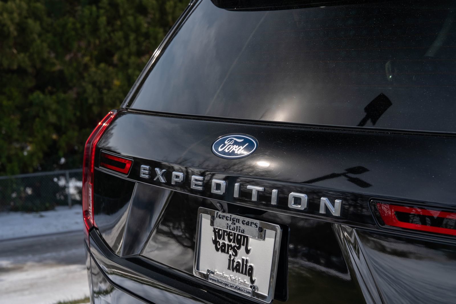 Used 2025 Ford Expedition Max Platinum image 12