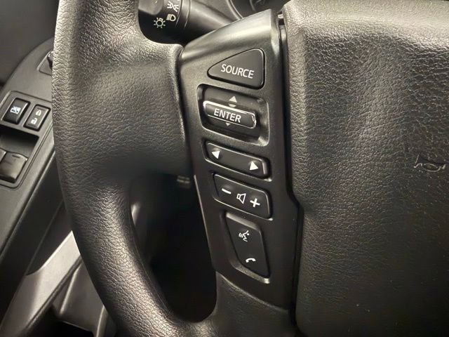 Used 2025 Nissan Frontier SV image 17