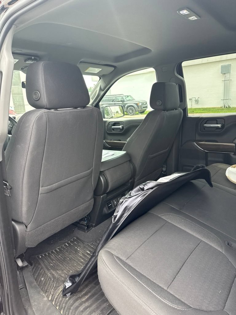 Used 2022 Chevrolet Silverado 1500 RST w/ Redline Edition AWD/4WD image 8