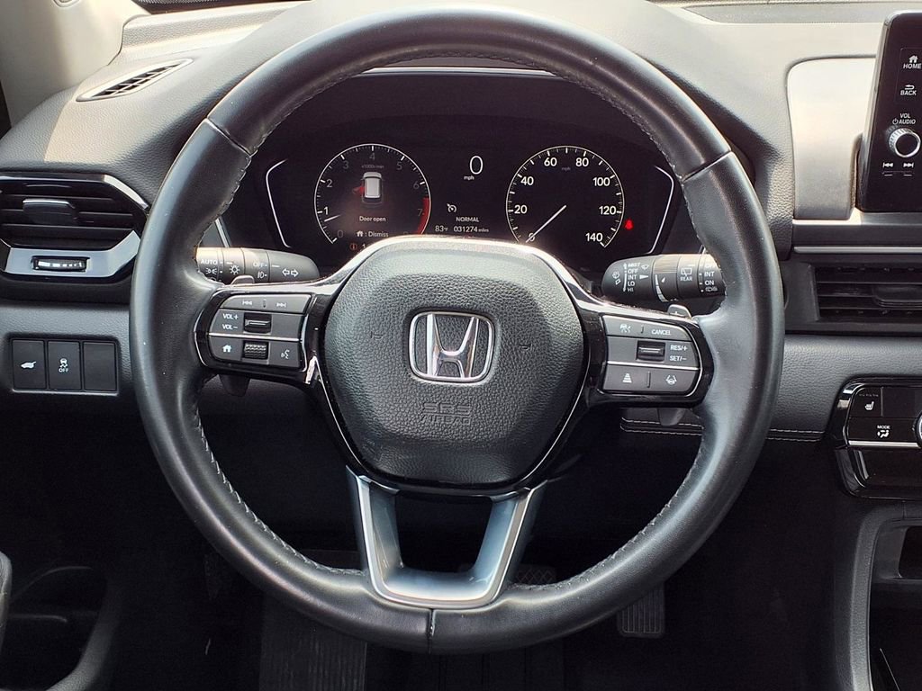 Used 2025 Honda Pilot Touring image 20