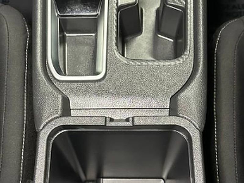 Used 2025 Nissan Sentra SV w/ All-Weather Package image 32