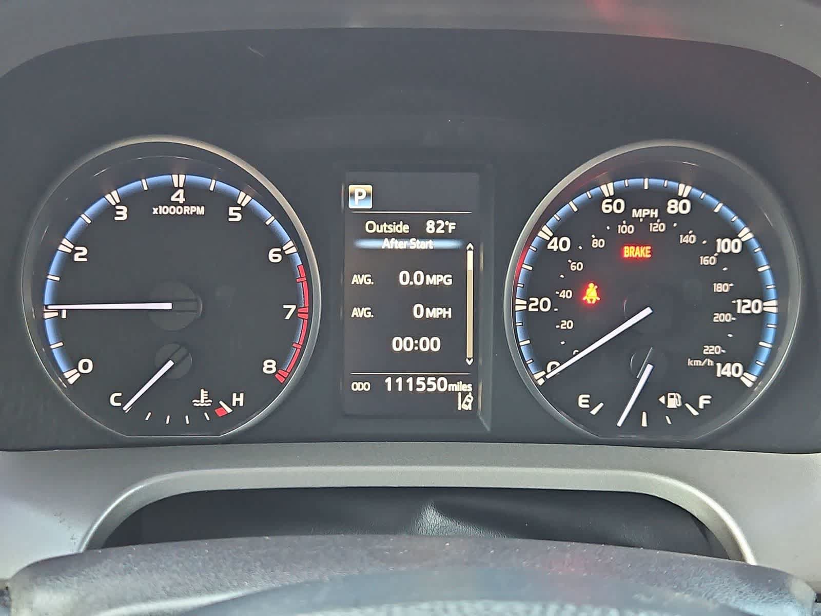 Used 2018 Toyota RAV4 LE FWD image 11