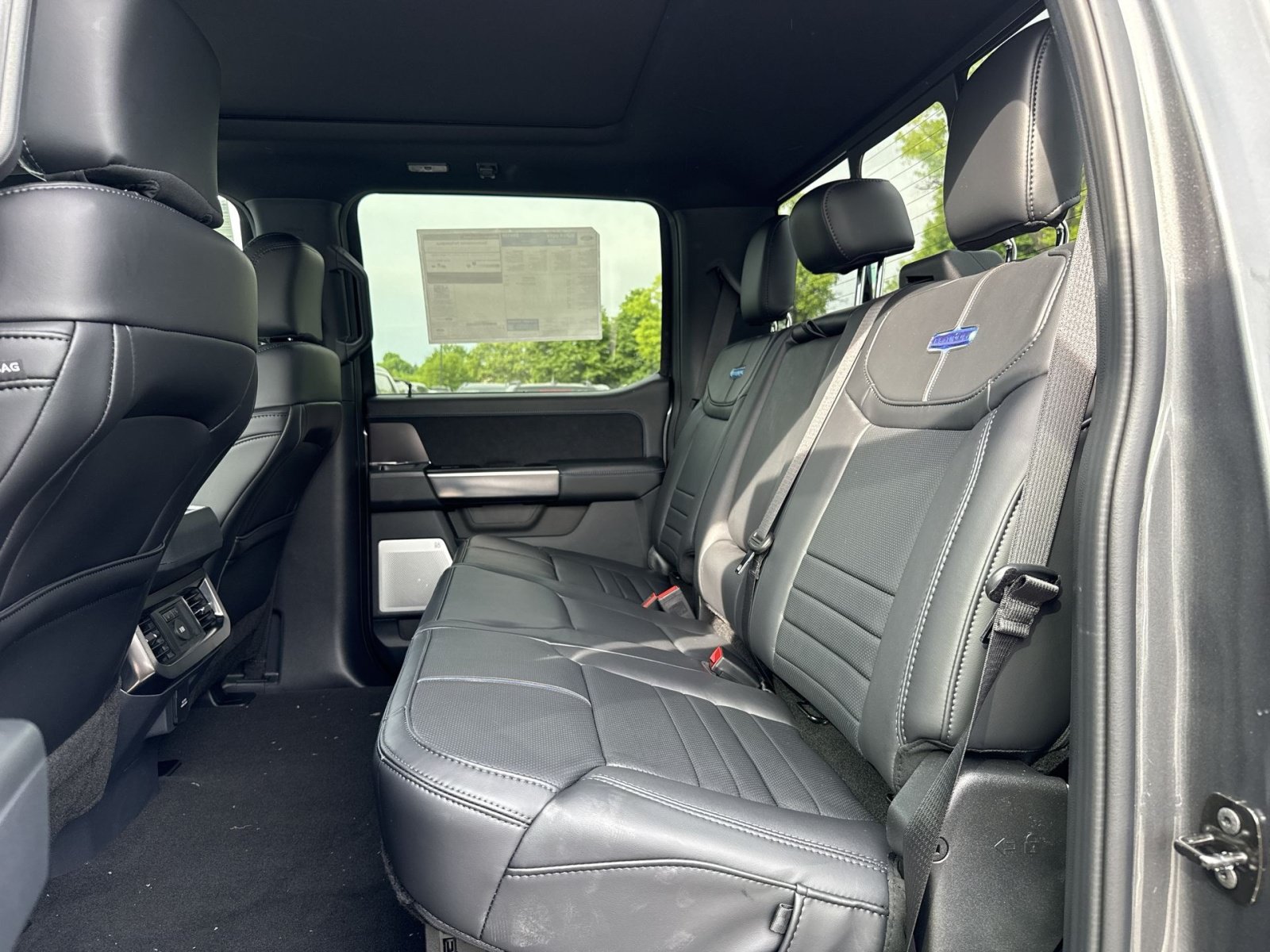 New 2026 Ford F250 Platinum AWD/4WD image 30