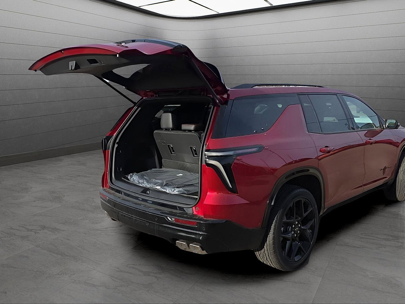 New 2026 Chevrolet Traverse RS w/ LPO, Floor Liner Package FWD image 7