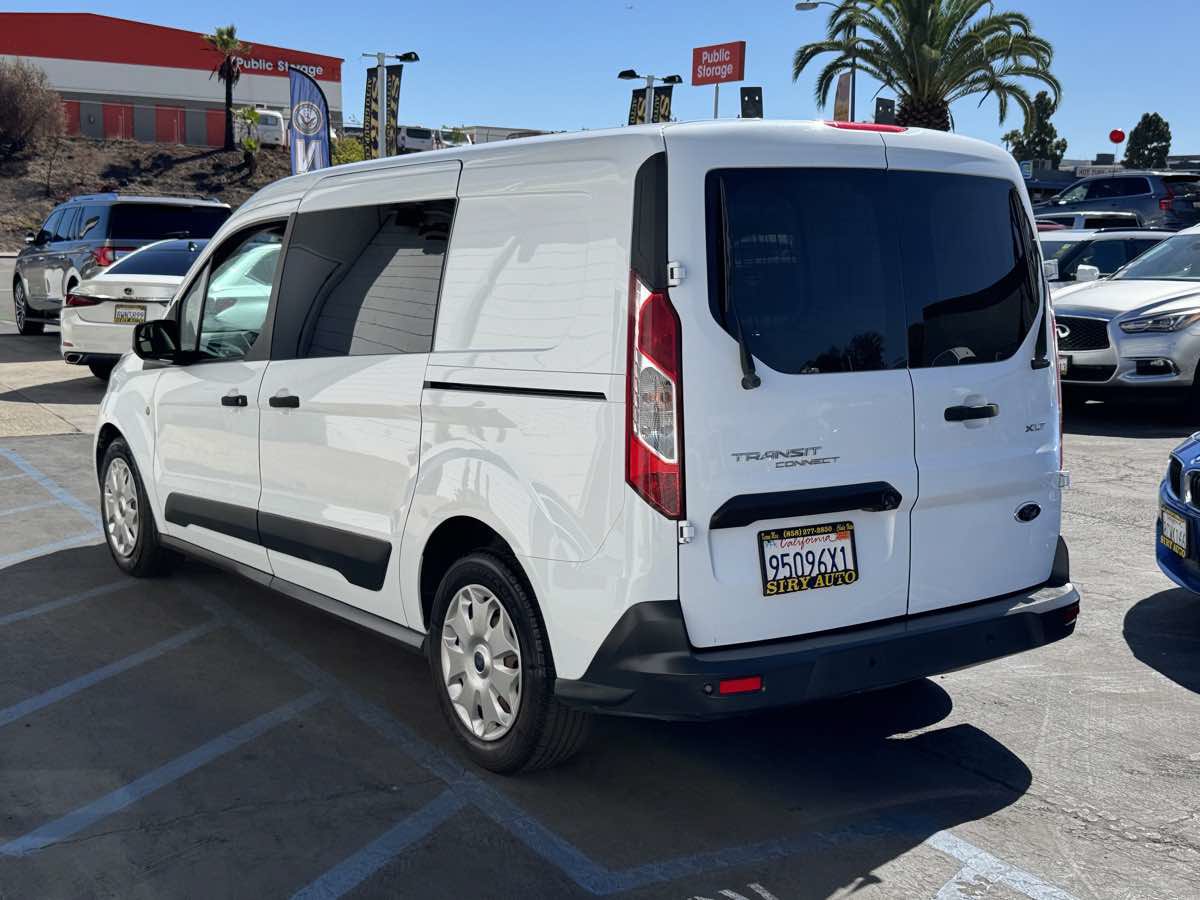 Used 2015 Ford Transit Connect XLT FWD image 9