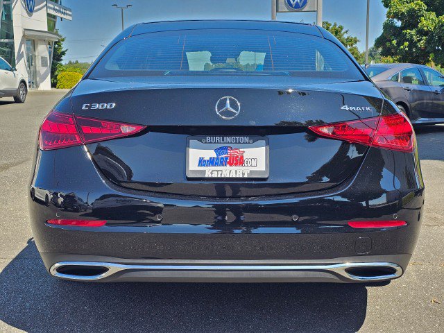 Used 2025 Mercedes-Benz C 300 4MATIC Sedan image 4