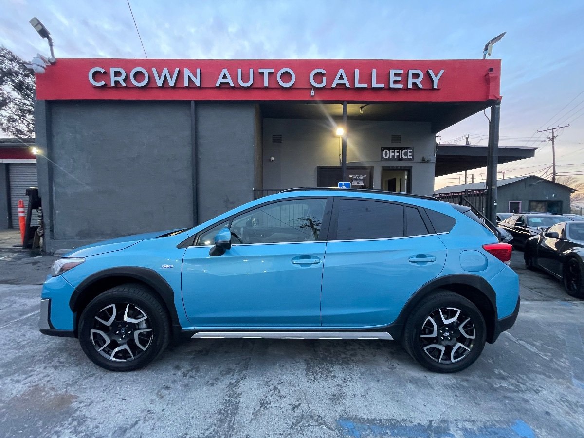 Used 2020 Subaru Crosstrek Hybrid w/ Moonroof Package w/Navigation AWD/4WD image 6