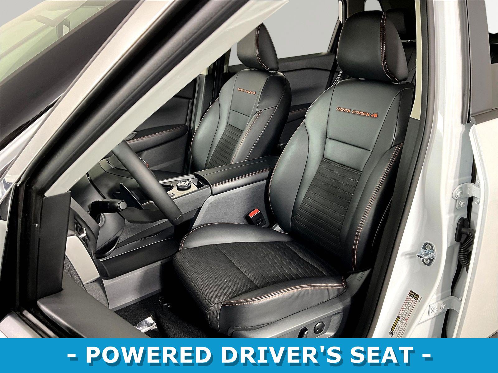 Used 2025 Nissan Rogue SV AWD/4WD image 21