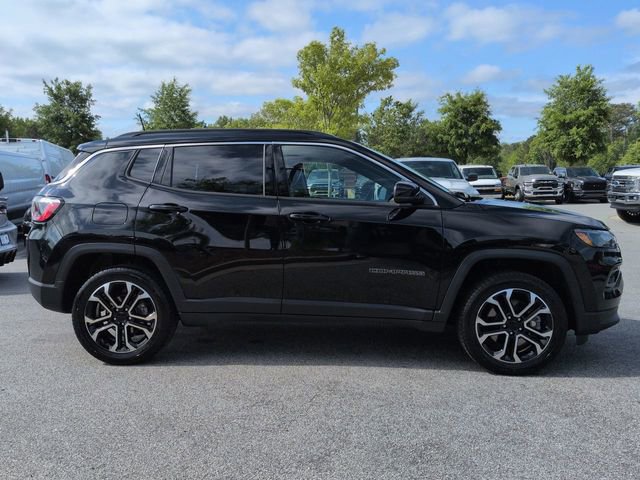 Certified 2023 Jeep Compass Limited w/ Sun and Sound Group AWD/4WD image 3