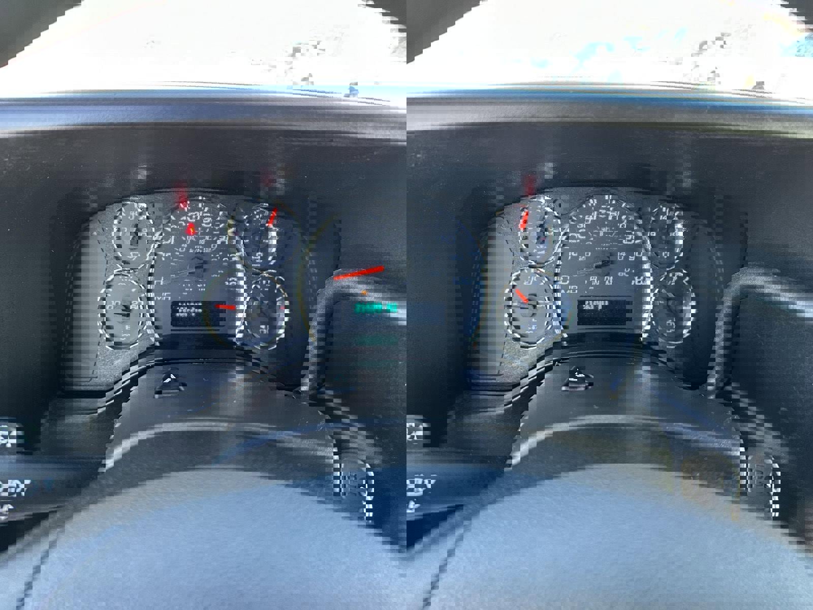 Used 2023 GMC Savana 2500 image 18