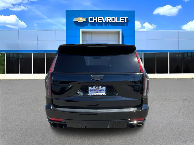 Used 2023 Cadillac Escalade Sport w/ Touring Package AWD/4WD image 4