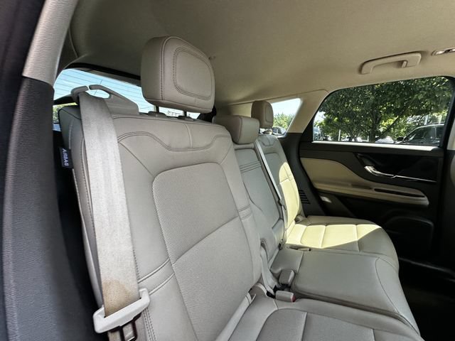 Certified 2023 Lincoln Corsair AWD w/ Equipment Group 101A image 38