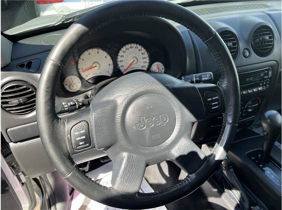 Used 2004 Jeep Liberty Sport w/ PWR Convenience Group AWD/4WD image 11