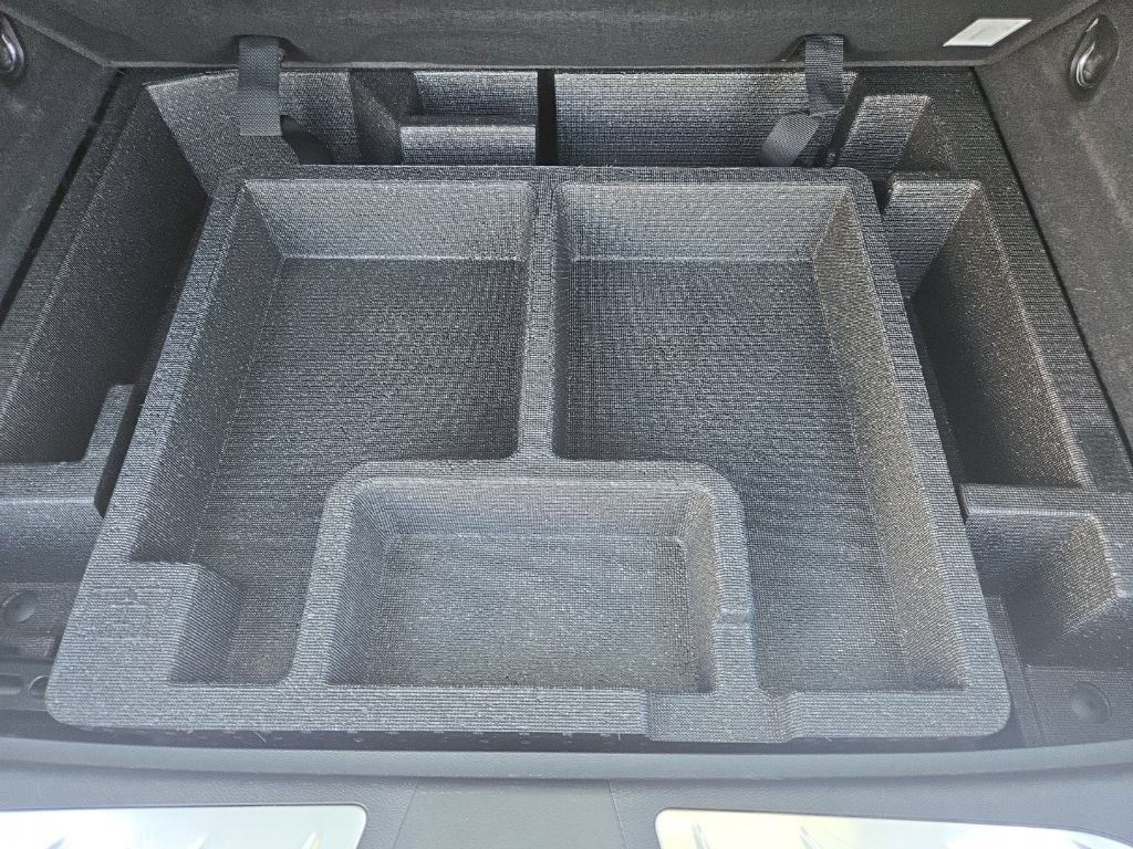 Certified 2017 Buick Envision Essence FWD image 10