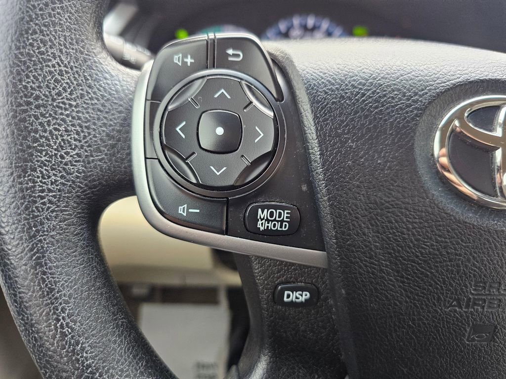 Used 2014 Toyota Camry LE FWD image 28