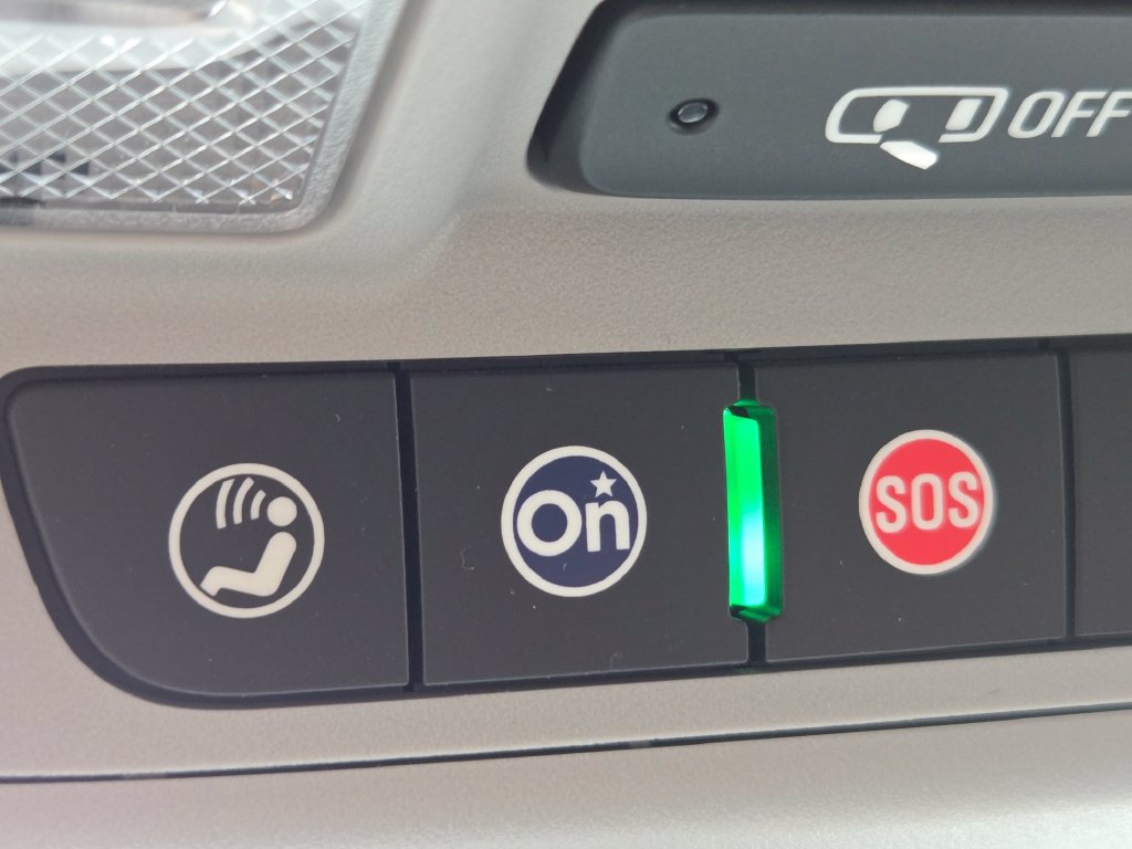 Used 2023 GMC Terrain SLE w/ Driver Convenience Package AWD/4WD image 6