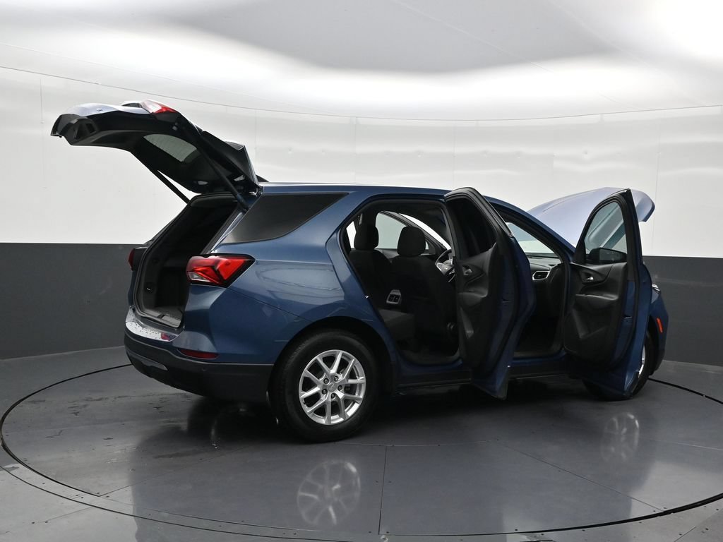 Used 2024 Chevrolet Equinox LT FWD image 31