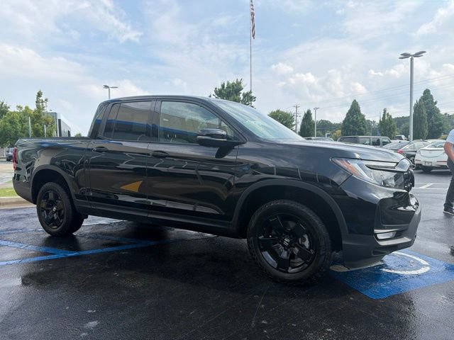 Certified 2024 Honda Ridgeline Black Edition image 4