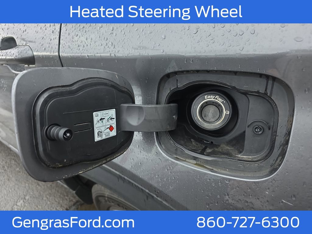 Used 2023 Ford Explorer XLT w/ Equipment Group 202A AWD/4WD image 15