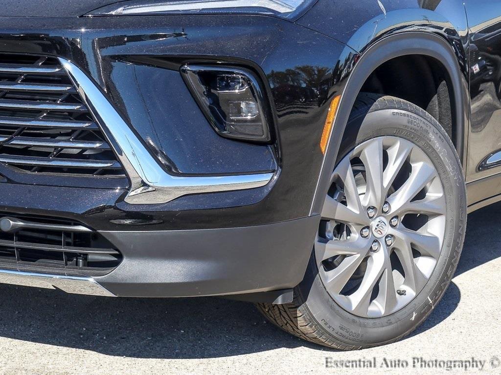 New 2026 Buick Enclave Preferred w/ Power Package image 4