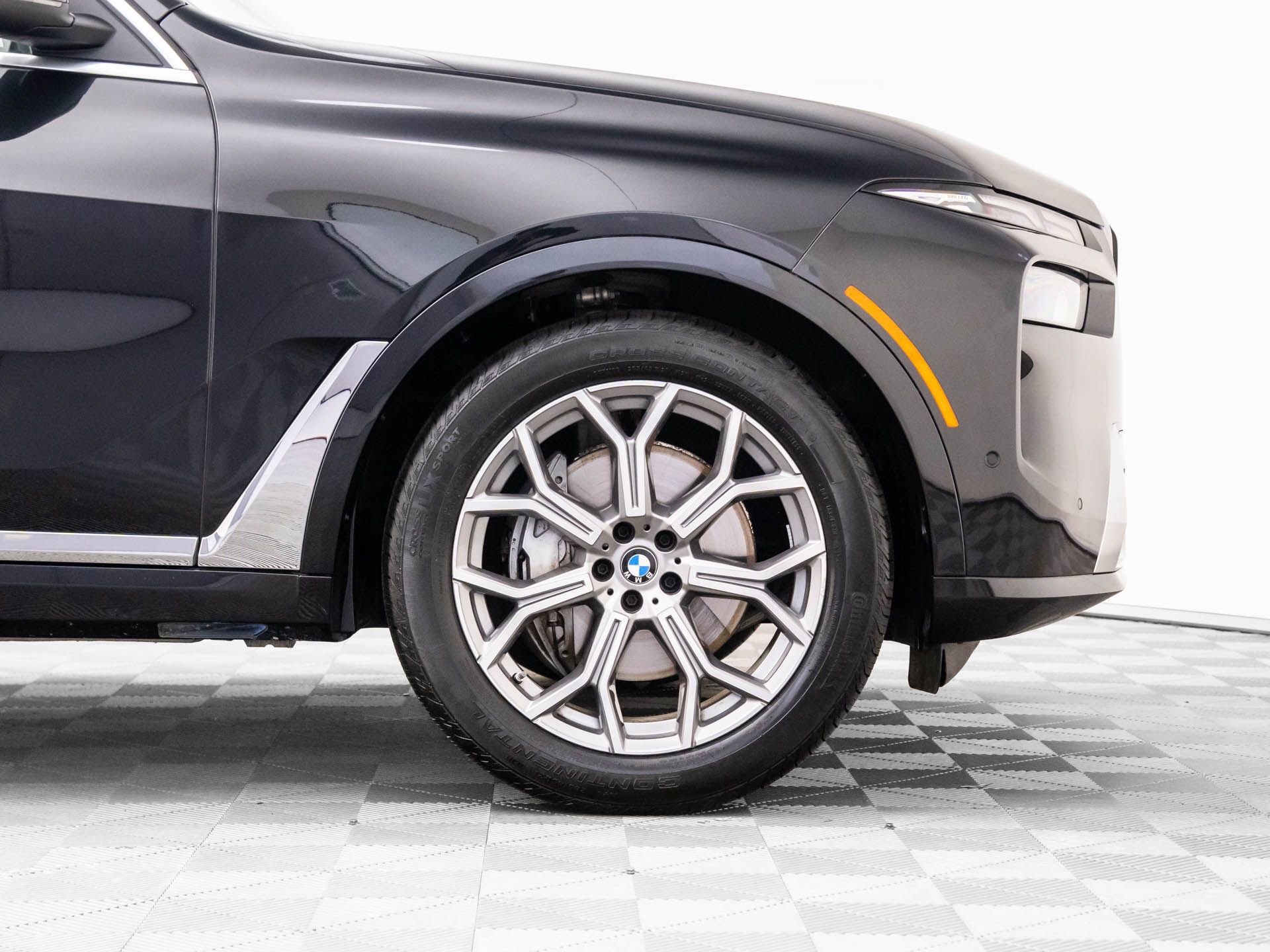 Certified 2025 BMW X7 xDrive40i w/ Premium Package image 35