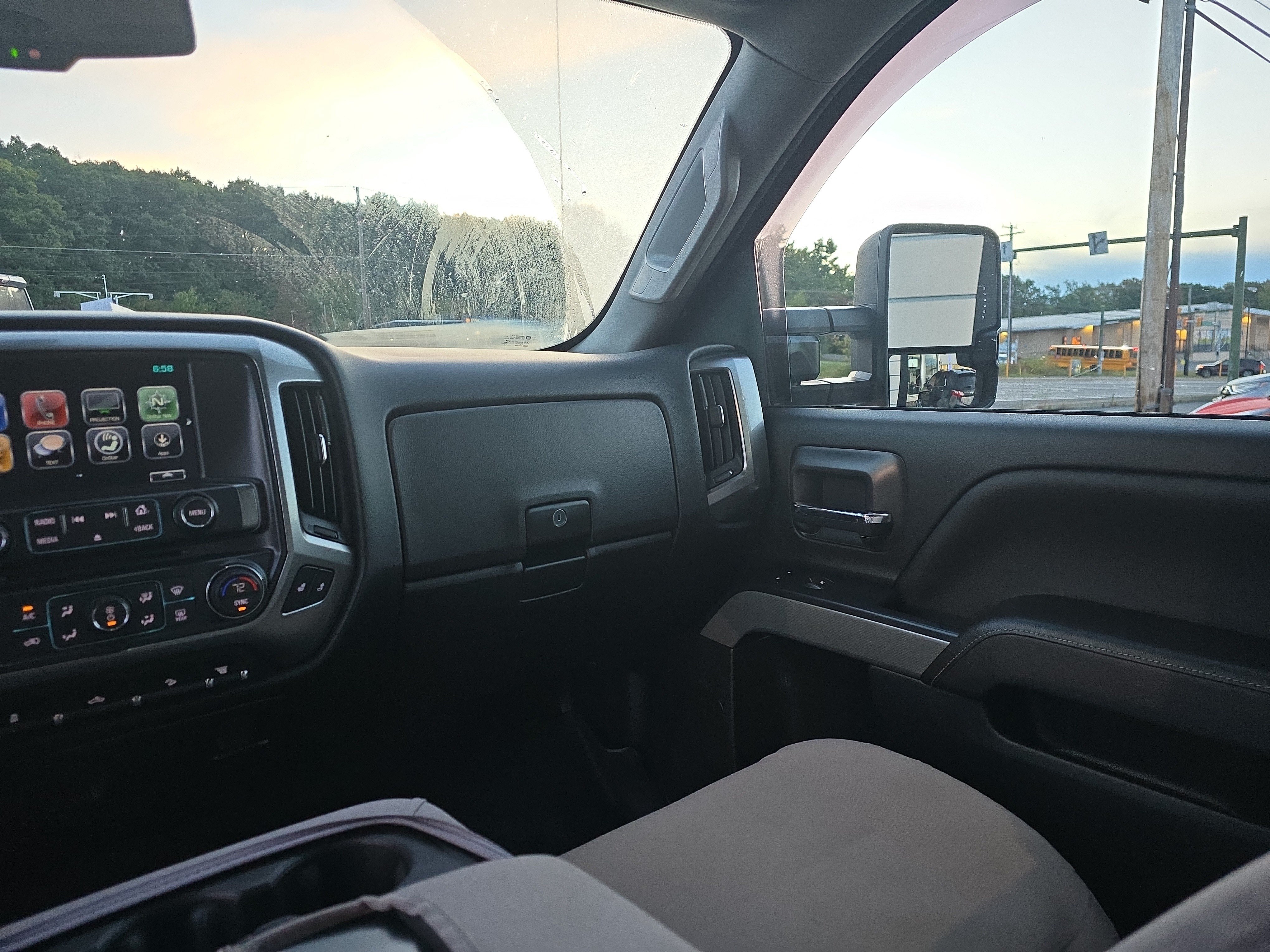 Used 2017 Chevrolet Silverado 2500 LT w/ LT Convenience Package AWD/4WD image 15