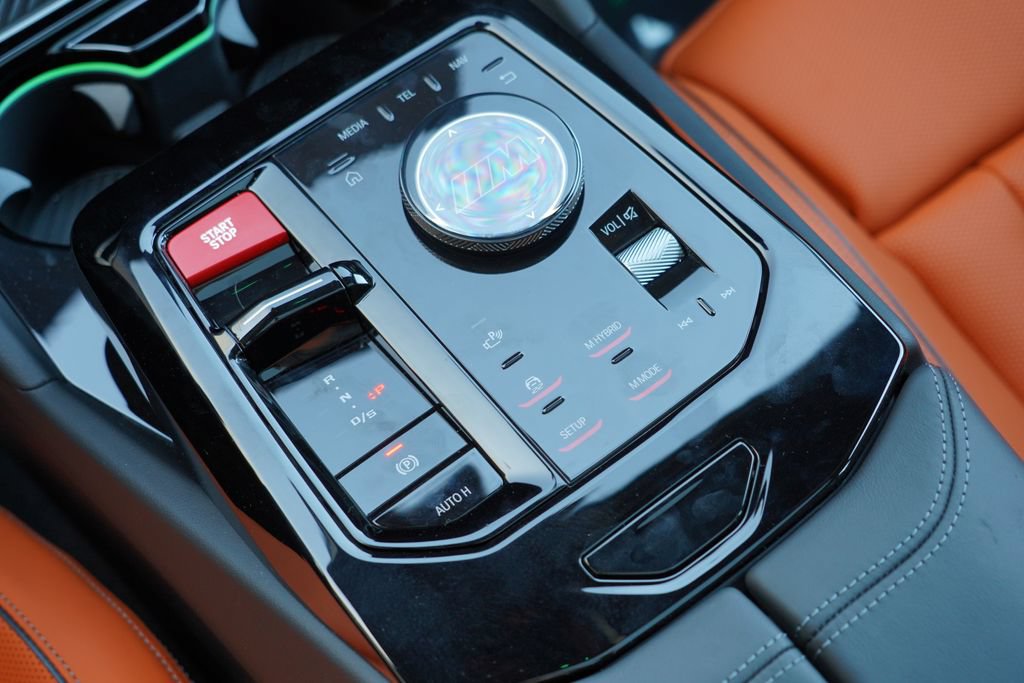 New 2027 BMW M5 Touring AWD/4WD image 30