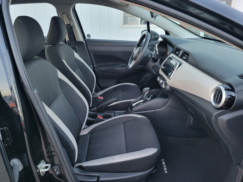 Used 2021 Nissan Versa SV FWD image 23