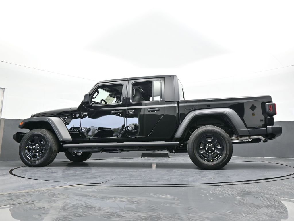 New 2026 Jeep Gladiator Sport AWD/4WD image 52