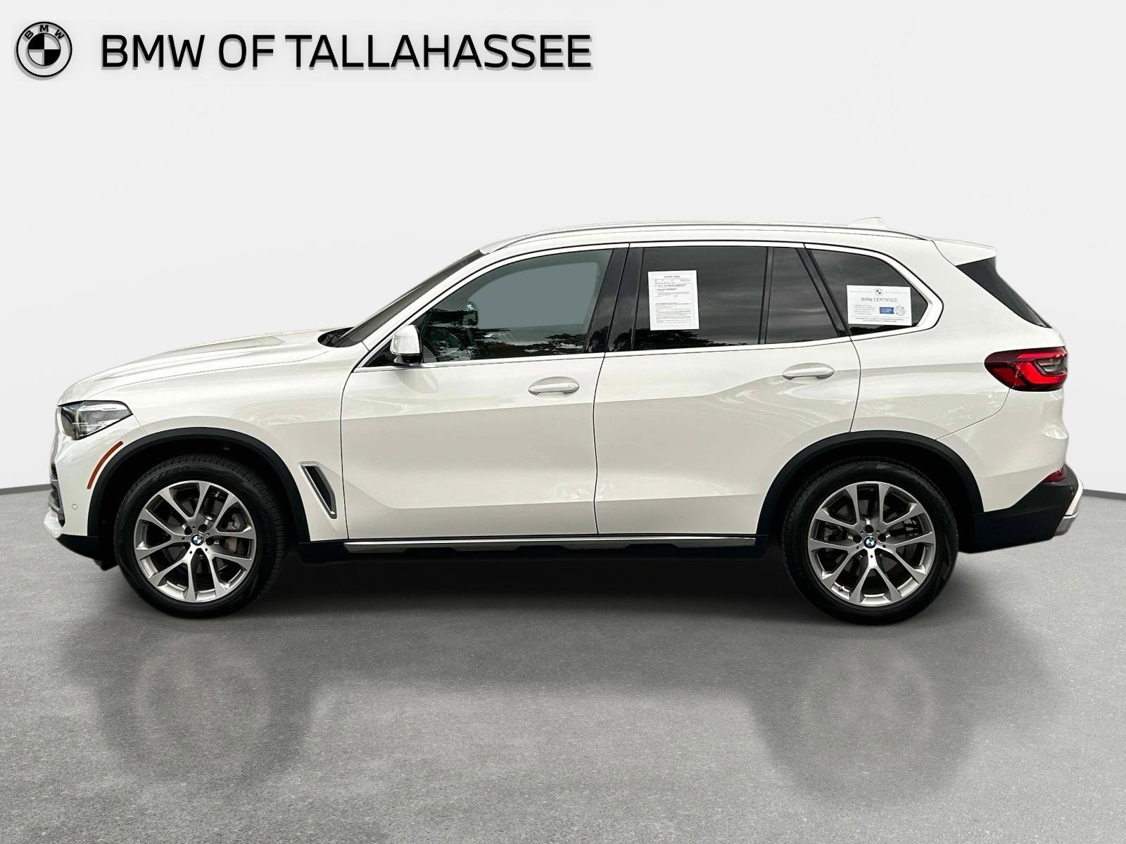 Used 2023 BMW X5 xDrive40i w/ Premium Package image 9