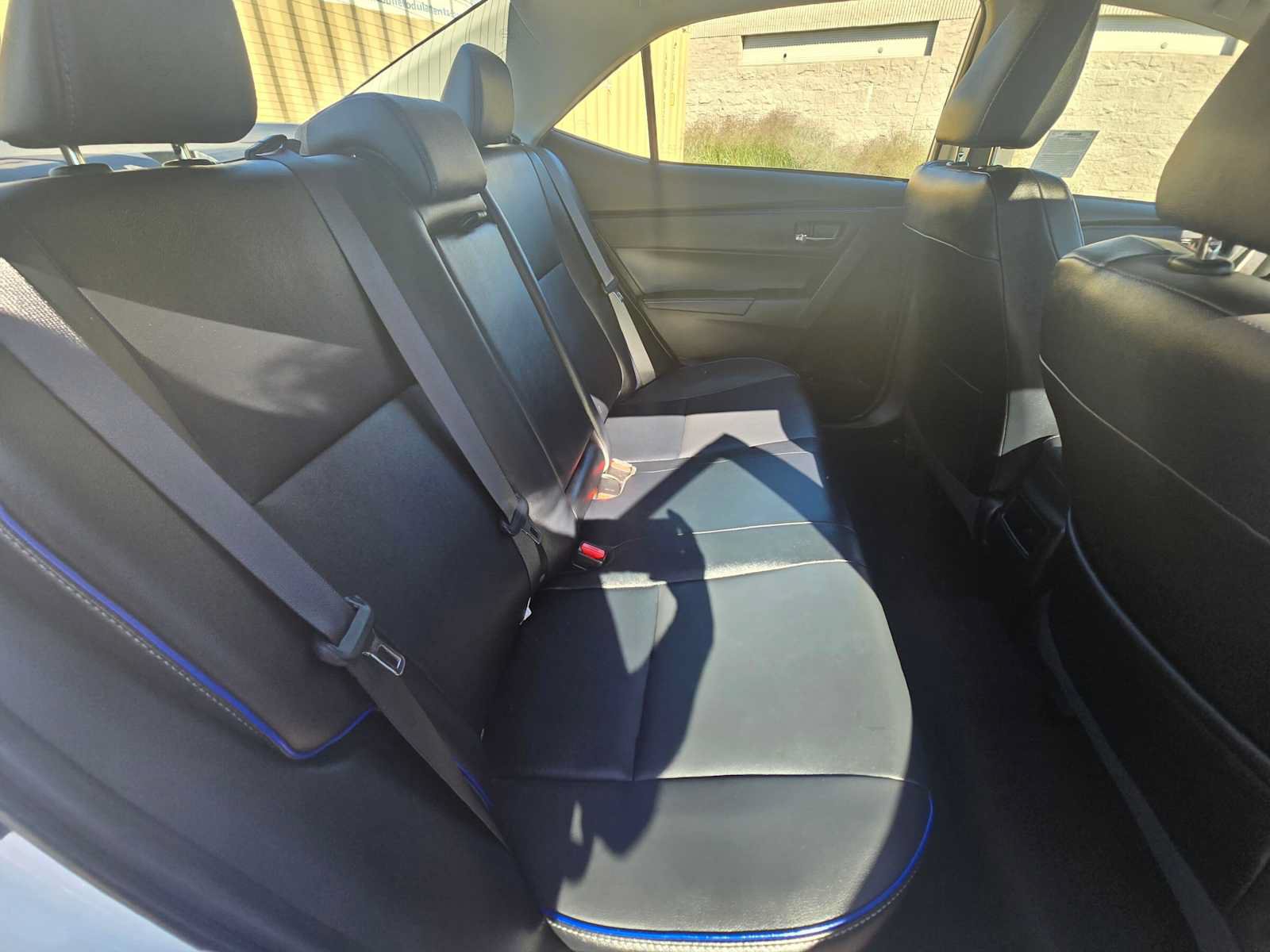 Used 2019 Toyota Corolla XSE FWD image 12