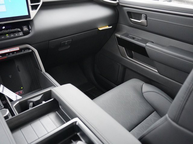 New 2025 Toyota Tundra Limited image 19