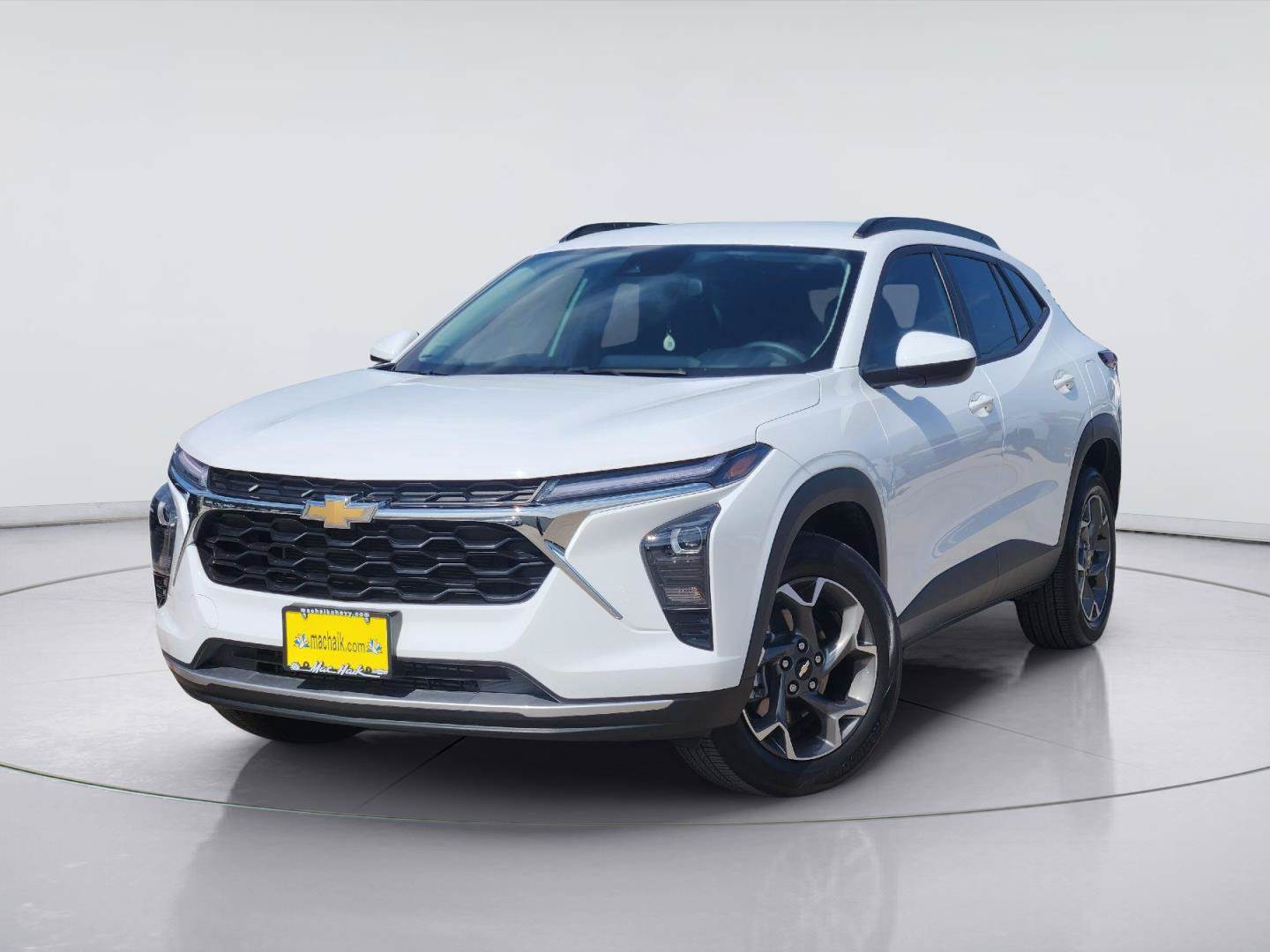 Used 2025 Chevrolet Trax LT w/ Driver Confidence Package FWD image 1