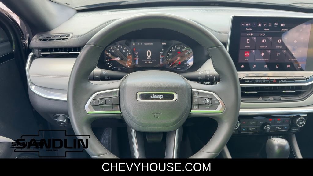 Used 2024 Jeep Compass Limited image 15