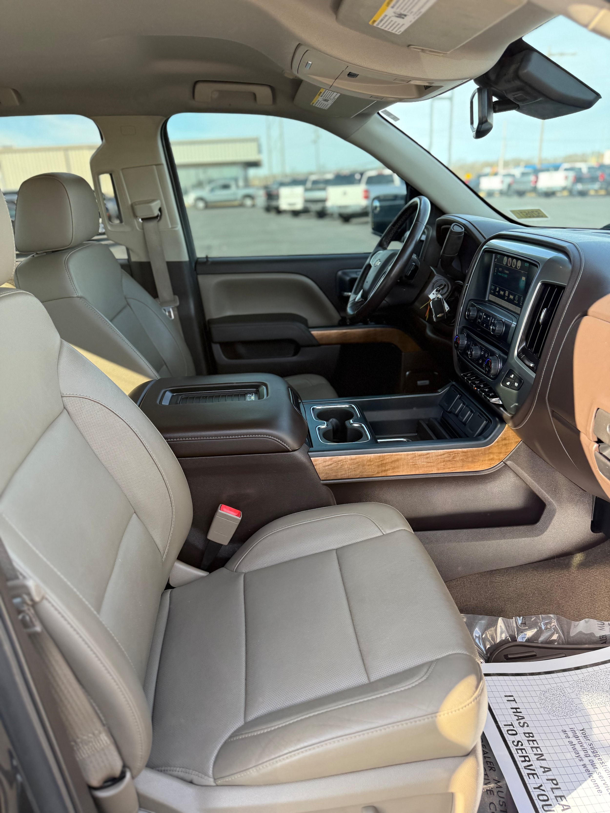 Used 2016 Chevrolet Silverado 1500 LTZ w/ LTZ Plus Package AWD/4WD image 10