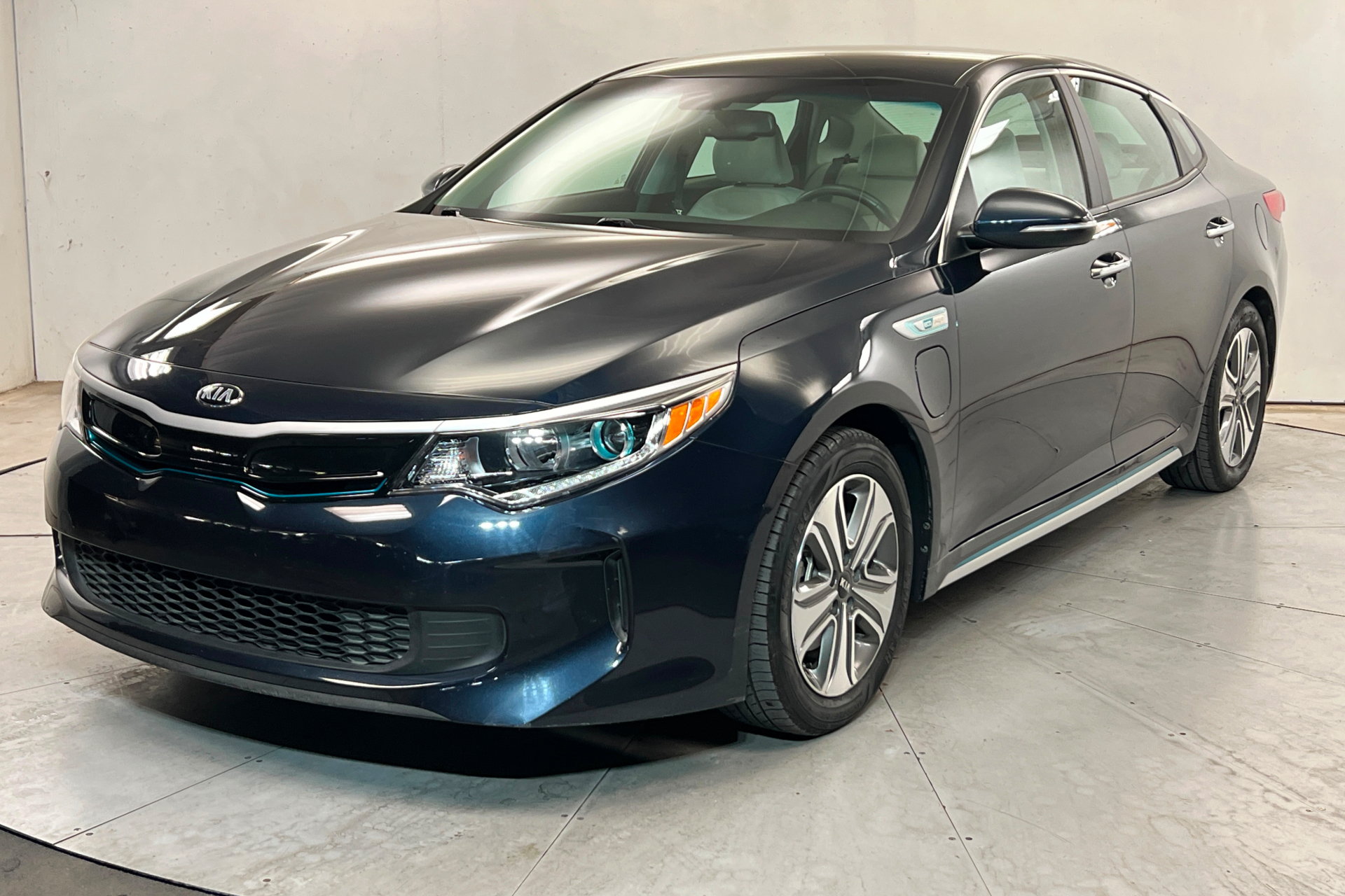 Used 2018 Kia Optima EX