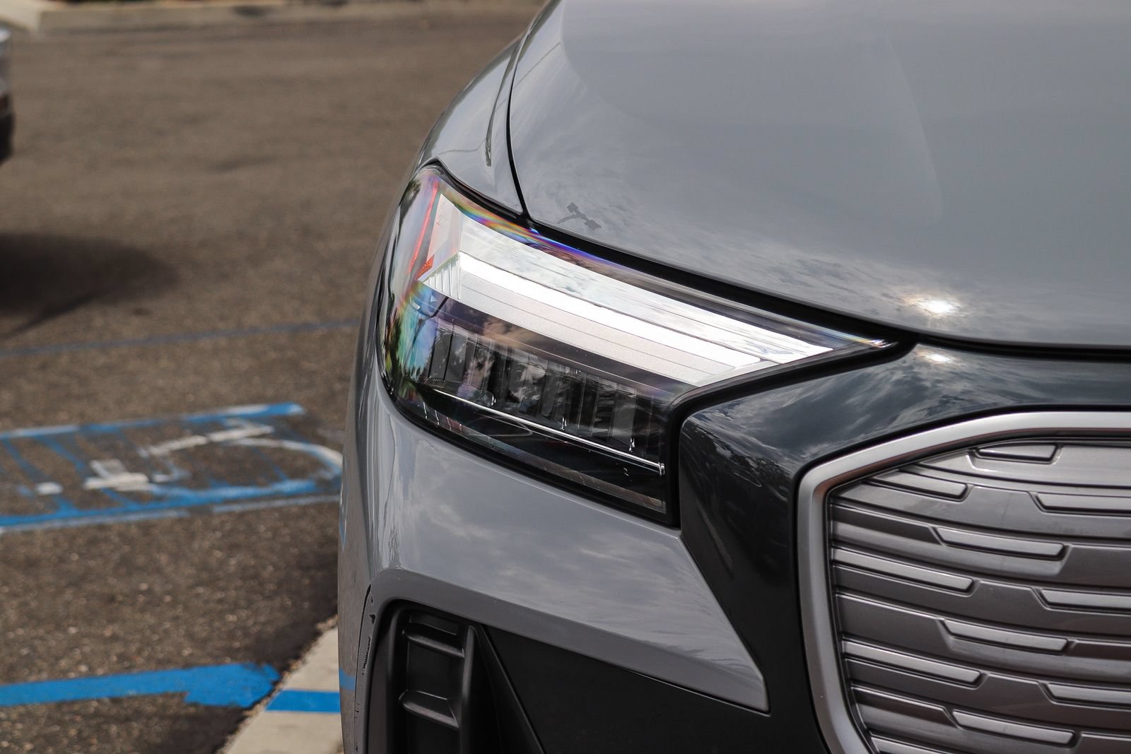 Certified 2023 Audi Q4 e-tron Premium Plus w/ Premium Plus RWD image 11