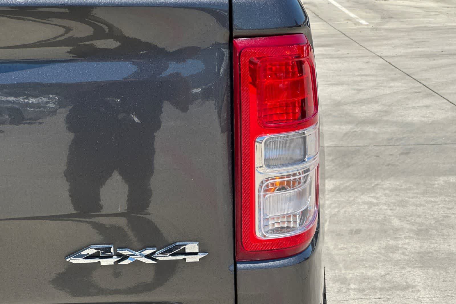 Used 2020 RAM 1500 Big Horn AWD/4WD image 33