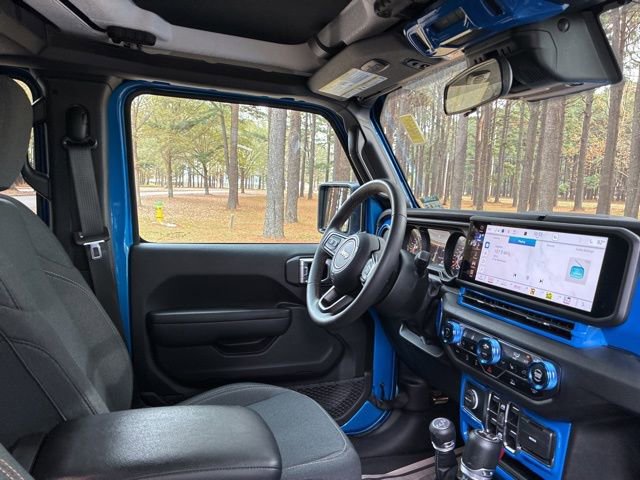 Used 2024 Jeep Wrangler Sport S image 24