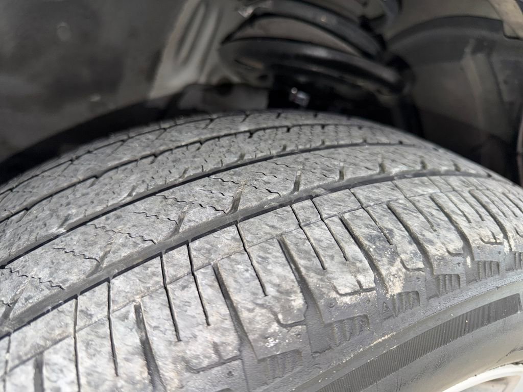 Used 2022 INFINITI QX60 Luxe w/ Vision Package image 31