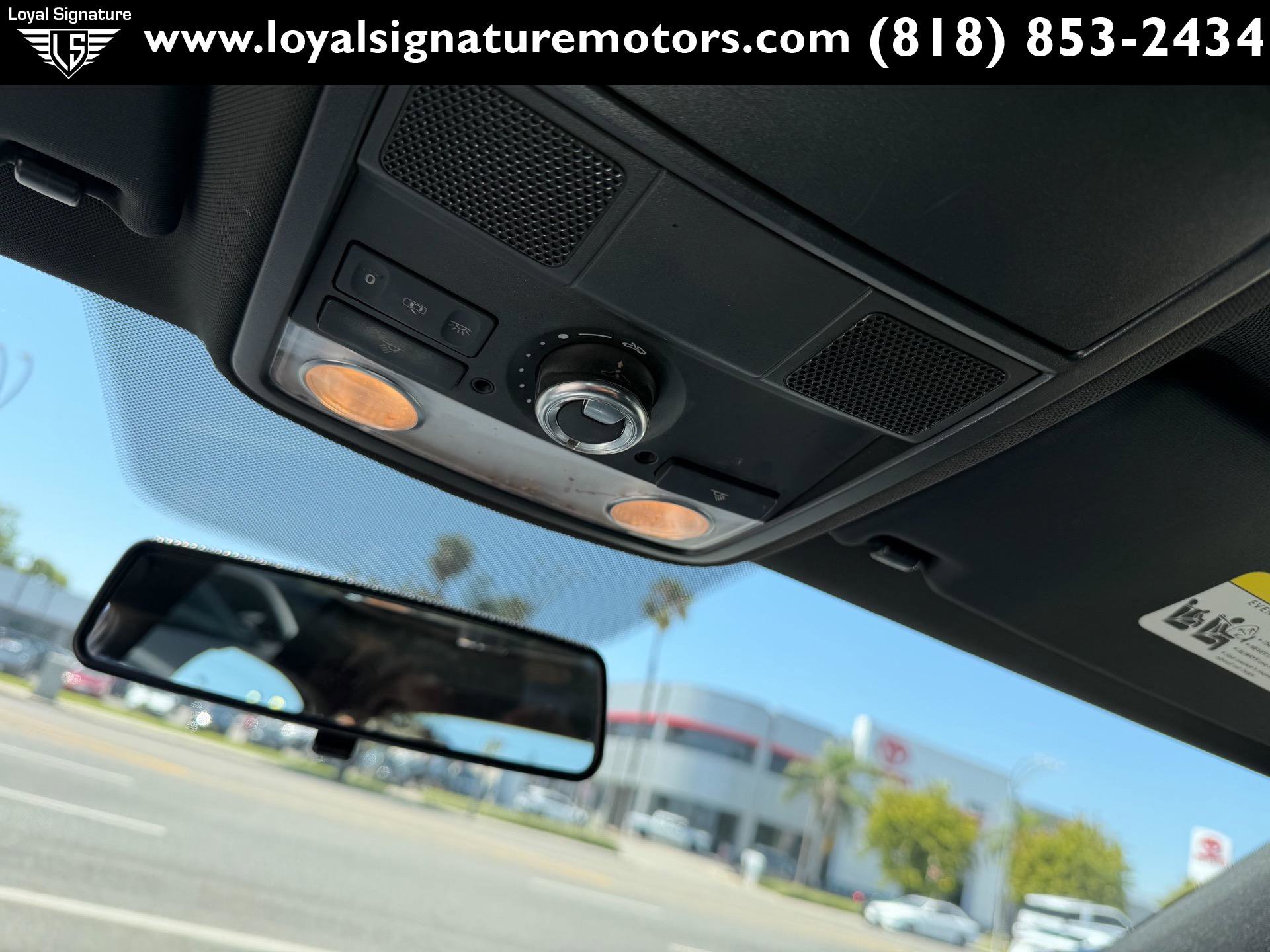 Used 2013 Volkswagen Jetta GLI FWD image 27