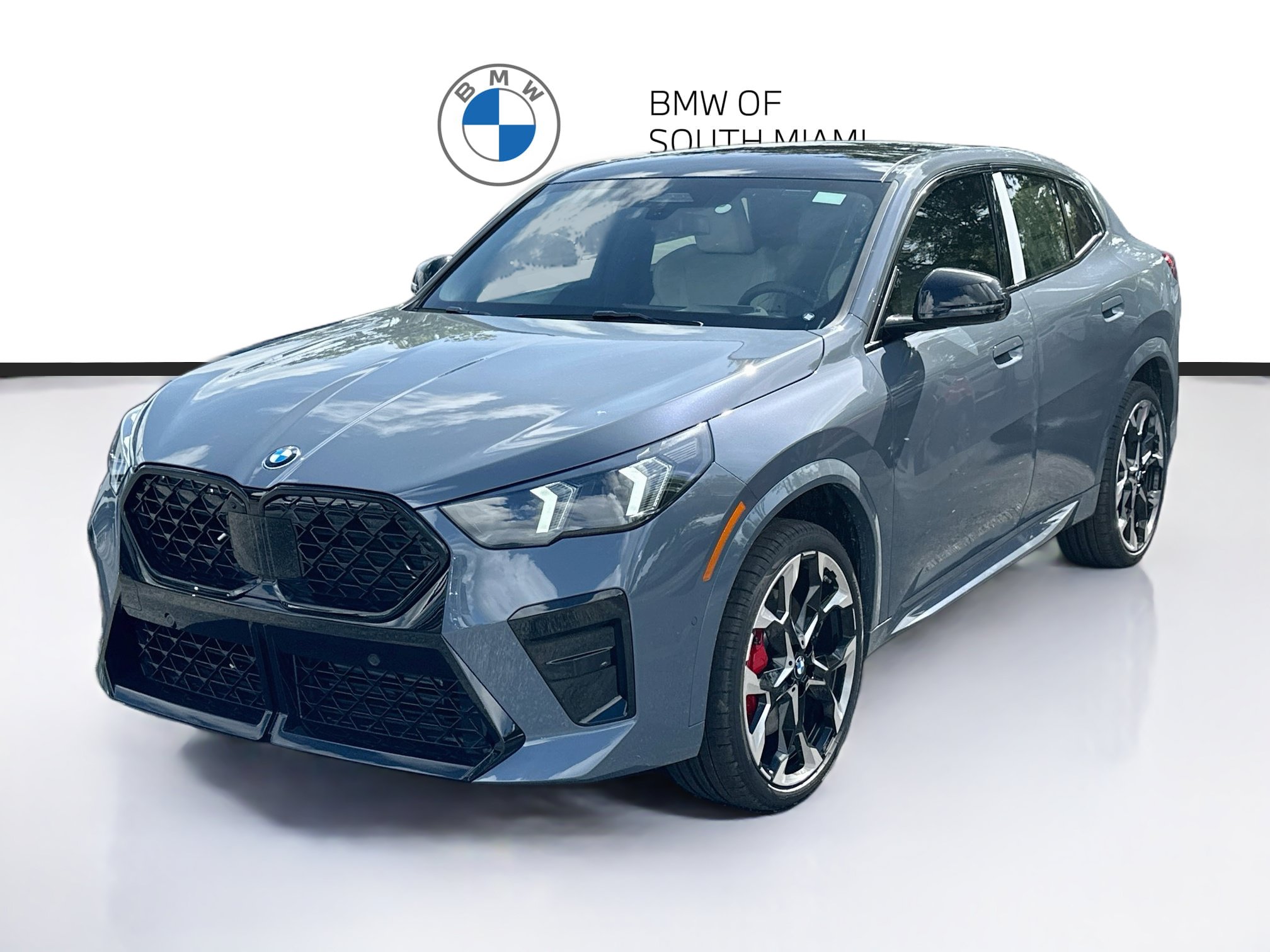 New 2026 BMW X2 xDrive28i w/ Technology Package AWD/4WD image 3