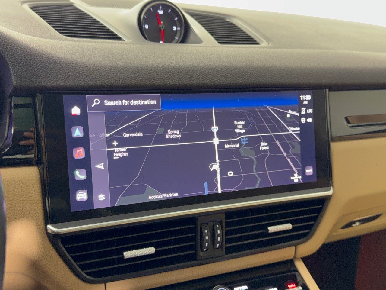 Certified 2022 Porsche Cayenne AWD/4WD image 23