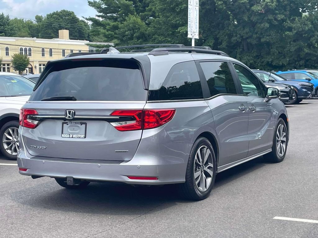 Used 2023 Honda Odyssey Touring image 5