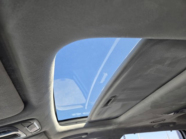 Used 2024 Kia Telluride SX Prestige w/ Towing Package image 18