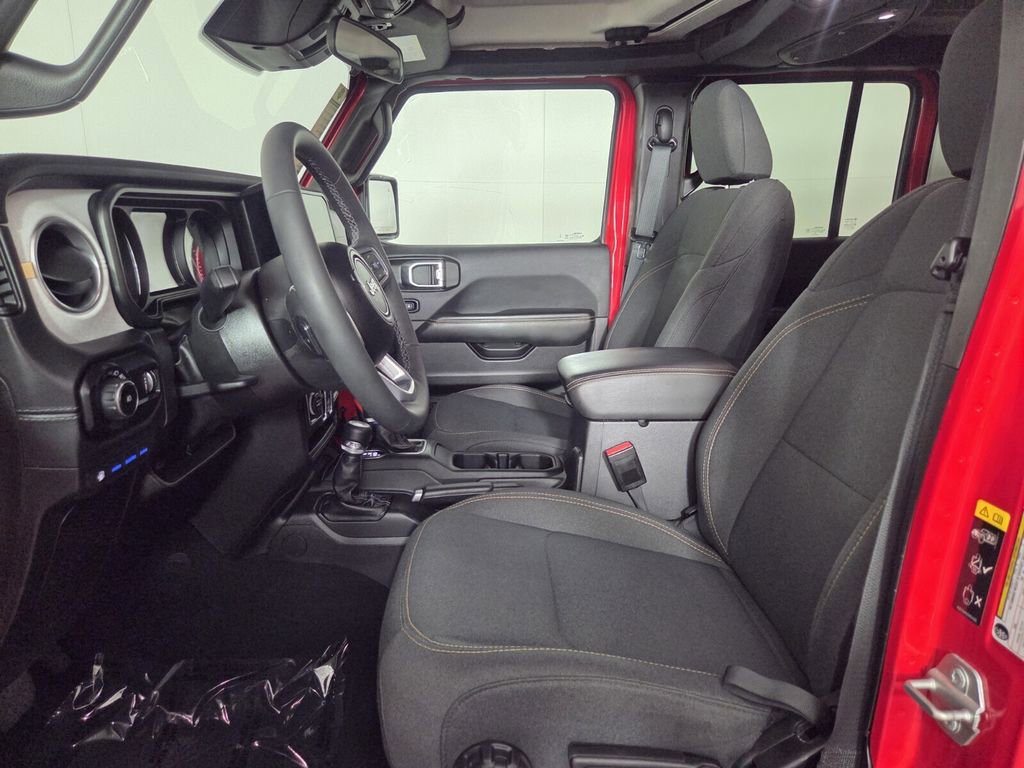 Certified 2025 Jeep Wrangler Sahara w/ Safety Group image 12