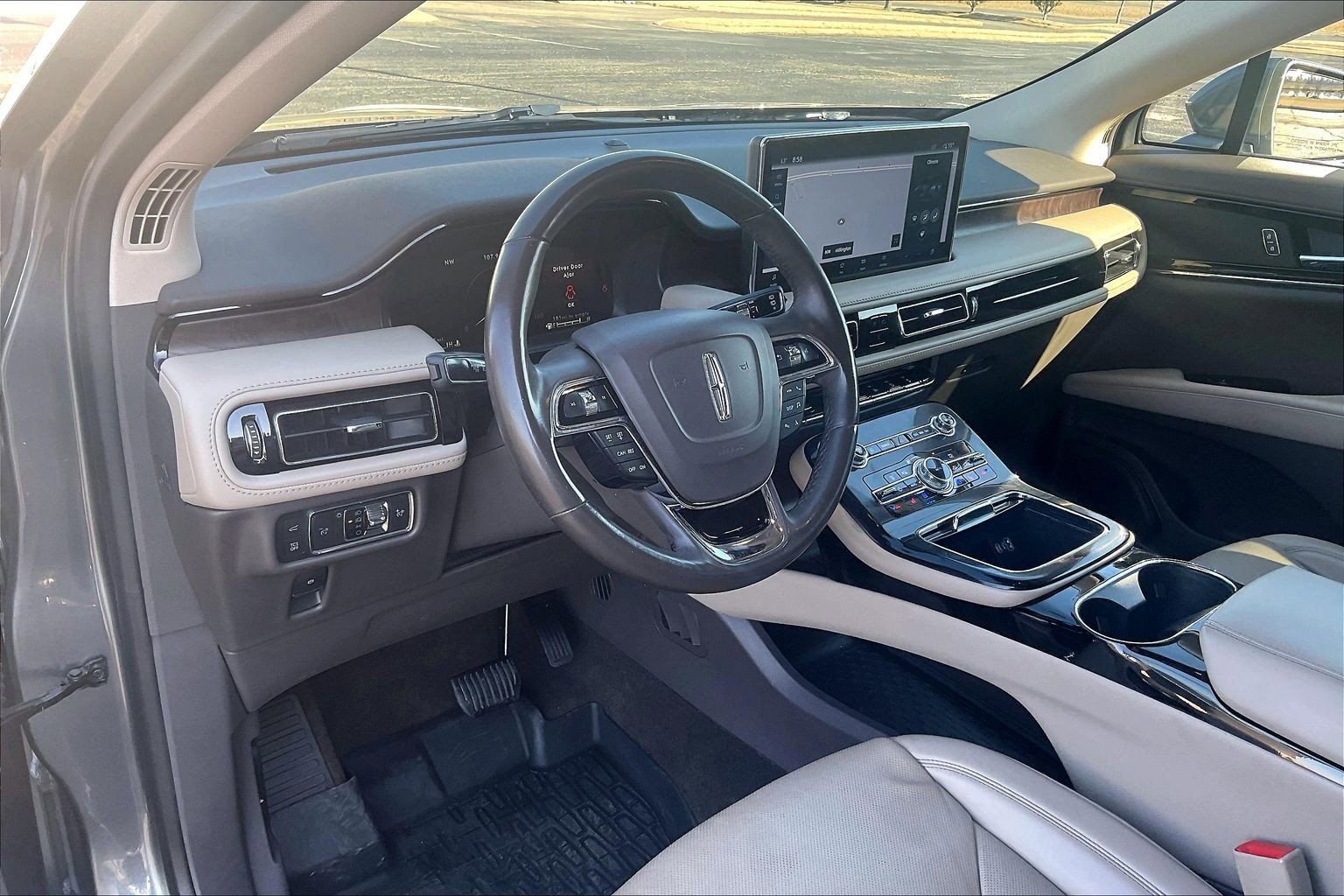 Used 2022 Lincoln Nautilus Reserve AWD/4WD image 15