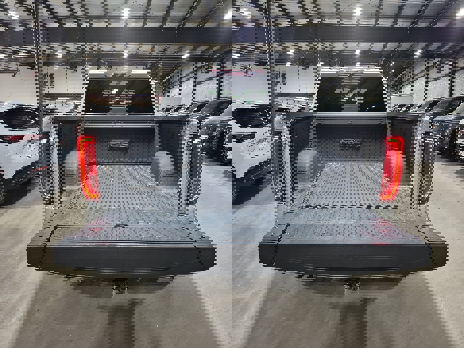 Used 2022 GMC Sierra 1500 AT4 w/ Technology Package image 27