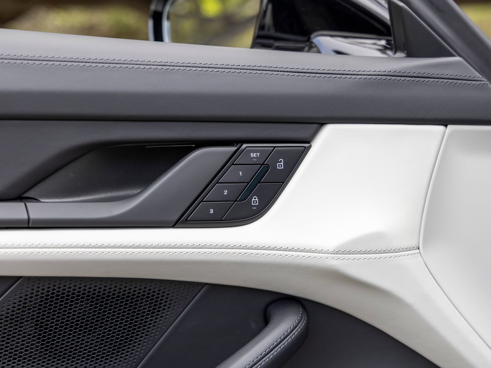 New 2026 Porsche Taycan AWD/4WD image 27