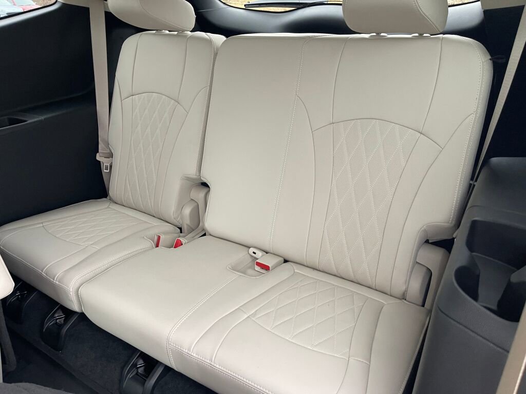 Used 2024 Buick Enclave Avenir w/ Trailering Package, 5000 lbs. image 14